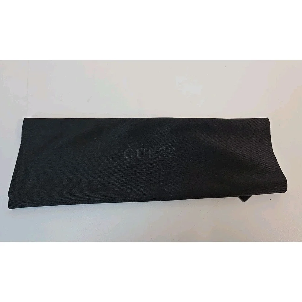 GUESS Red Semi Soft Eyeglasses Faux Leather Case w/ Cleaning Cloth